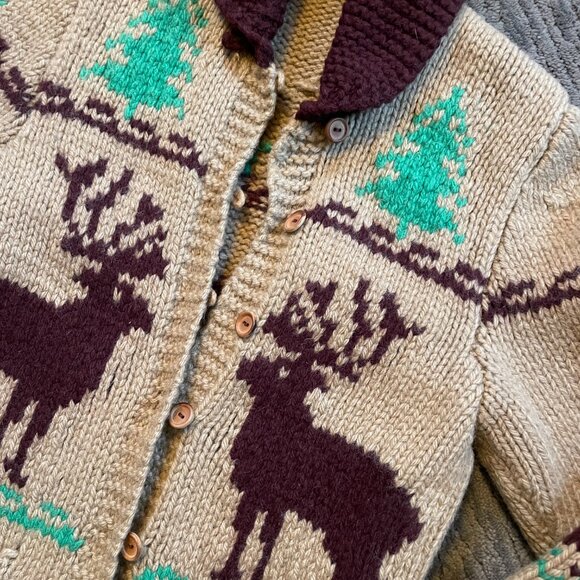 Vintage Handknit Cowichan Reindeer Pattern Sweater Cardigan - Picture 2 of 7